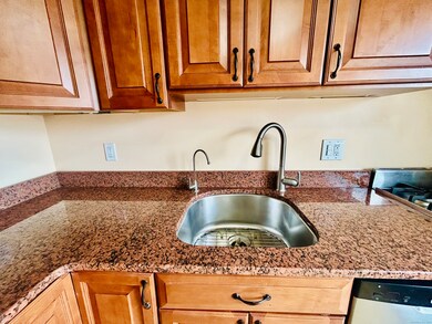 80 County St unit 1U, Norwalk, CT 06851 - photo 6