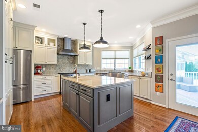 42505 Mandolin St, Chantilly, VA 20152 - photo 2