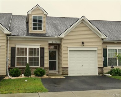 2034 Huntington Ln, Easton, PA 18040 - photo 2