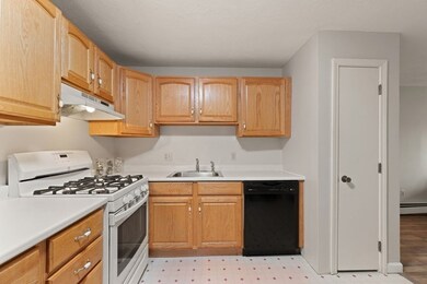 9 Kenmar Dr unit 18, Billerica, MA 01821 - photo 3