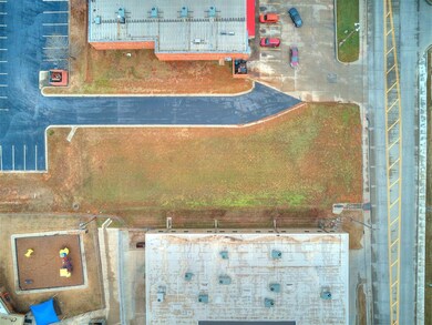 1308 Holly Ave, Yukon, OK 73099 - photo 7