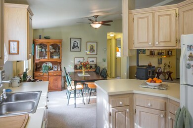 kitchen2