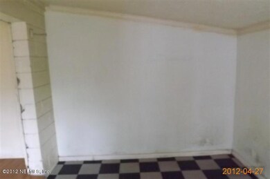 7503 Strato Rd, Jacksonville, FL 32210 - photo 4