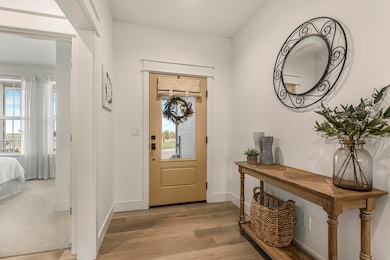 6482 E Crown Crescent, Ammon, ID 83406 - photo 7