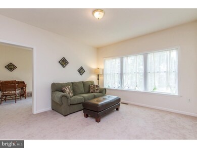3826 School Ln, Drexel Hill, PA 19026 - photo 3