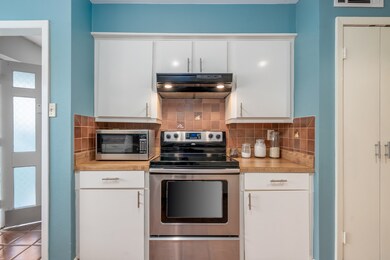 1316 Harold St unit 2, Houston, TX 77006 - photo 6