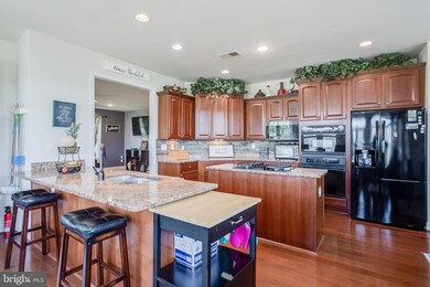 19142 Potomac Crest Dr, Triangle, VA 22172 - photo 6