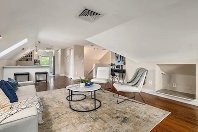 332 Jamaicaway unit 6, Jamaica Plain, MA 02130 - photo 3