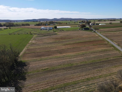 690 Kraybill Church Rd, East Donegal Township, PA 17552 - photo 7