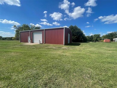 562 County Road 1520, Ector, TX 75439 - photo 3