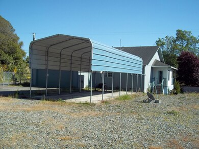 2090 KENMAR RD 018
