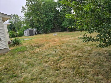 35 Nicoll Ave, Central Islip, NY 11722 - photo 2