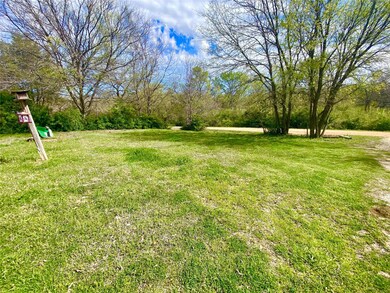 209 Ivanhoe Dr, Gordonville, TX 76245 - photo 7