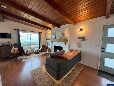 1906 NE 69th St, Lincoln City, OR 97367 - photo 2