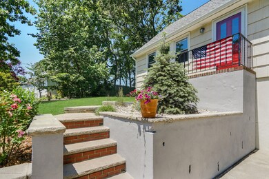 131 Overlook Dr, Neptune, NJ 07753 - photo 4