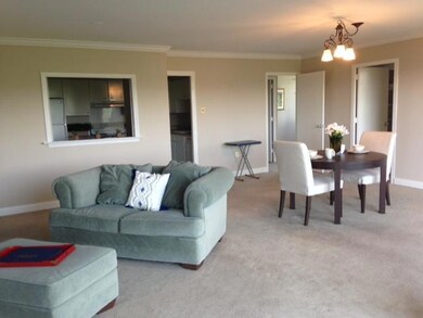 Continental 708 Living