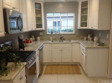 Kitchen (2)