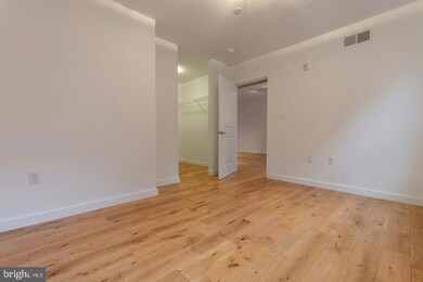 224 Church St unit 211, Philadelphia, PA 19106 - photo 6