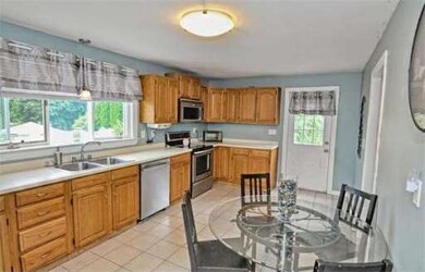 29 Bow St, Salem, MA 01970 - photo 3