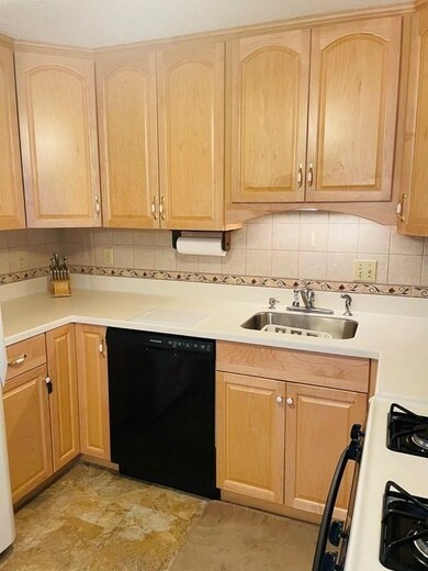 4234 N Main St unit 4G1, Fall River, MA 02720 - photo 4