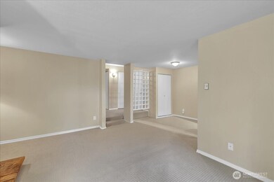 4737 W Lake Sammamish Pkwy SE unit A-108, Issaquah, WA 98027 - photo 7