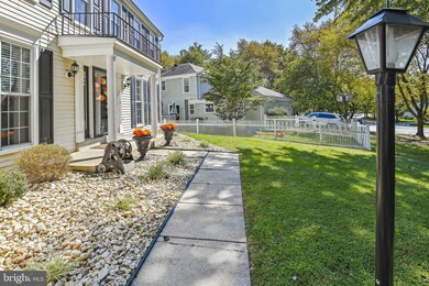 7314 Narrow Wind Way, Columbia, MD 21046 - photo 2