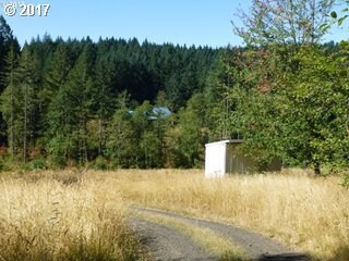 12267 S Groshong Rd, Molalla, OR 97038 - photo 3