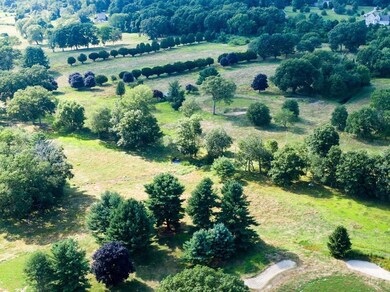 11 Eagle Ln unit 105, Framingham, MA 01701 - photo 5