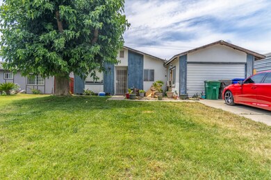 N Virginia Ave. Farmersville-3