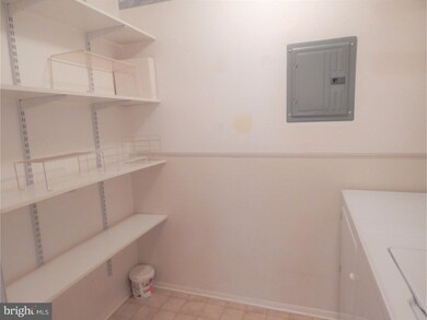 804 Lindsey Ct unit 804, Marlton, NJ 08053 - photo 5