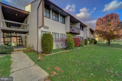 9 Avon Dr unit K9, East Windsor, NJ 08520 - photo 3