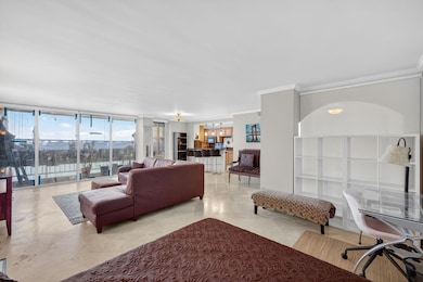 Plaza South Condominium unit 14D, Fort Lauderdale, FL 33308 - photo 4