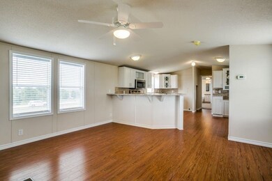 104 Layfield Ln, Rhome, TX 76078 - photo 7