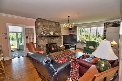 2226 Gravel Rd, Canadensis, PA 18325 - photo 7