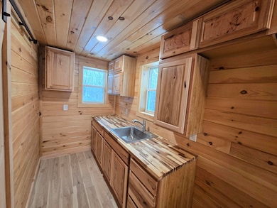 212 Ross Hill Rd, Saint Albans, ME 04971 - photo 6