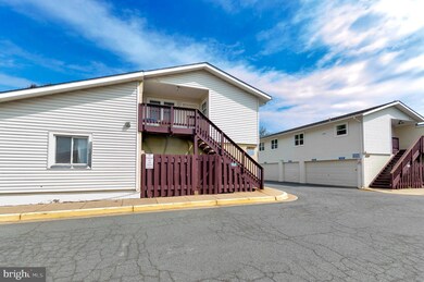 9324 Woodlea Ct, Manassas, VA 20110 - photo 2