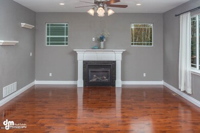Huge Living Room , sweet fireplace