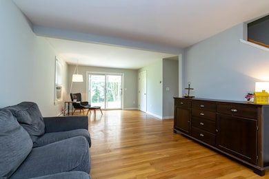 5 High St, Bedford, NH 03110 - photo 4