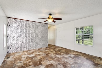 ENTER INTO LARGE OPEN LIVING, ROOM WITH LOTS OF NA