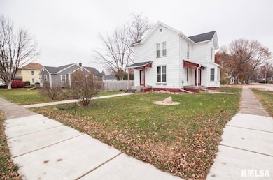 201 N 1st St, Alpha, IL 61413 - photo 3