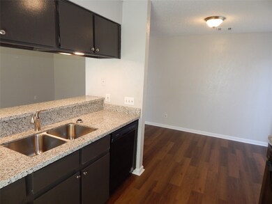 204 Northpointe Ave unit 204, La Grange, TX 78945 - photo 5
