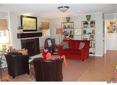 815 Rhodes Dr, Tyler, TX 75701 - photo 2