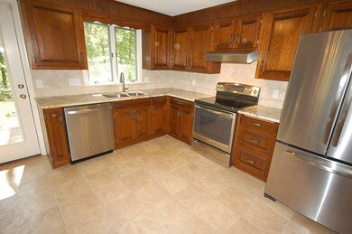 54 King St unit 54, Franklin, MA 02038 - photo 5