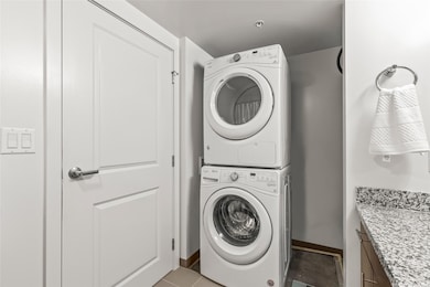 Ke Kilohana unit 1812, Honolulu, HI 96814 - photo 5