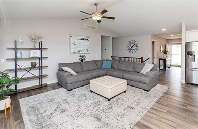 2420 SE Maxwell Dr, Waukee, IA 50263 - photo 4