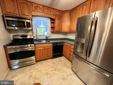 1561 James Ct, Vineland, NJ 08361 - photo 7