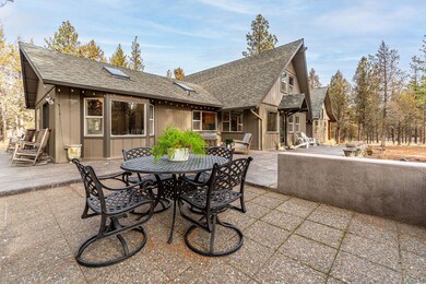 63375 Fawn Ln, Bend, OR 97703 - photo 3