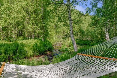 6 Creek
