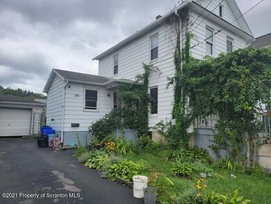 315 Smith St, Dupont, PA 18641 - photo 5