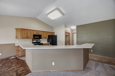 3737 Monarch Dr SW, Cedar Rapids, IA 52404 - photo 6